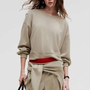 NWT $118 Lululemon Softstreme Perfectly Oversized Cropped Crew Riverstone